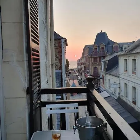 T2 Hypercentre A 200 M De La Apartment